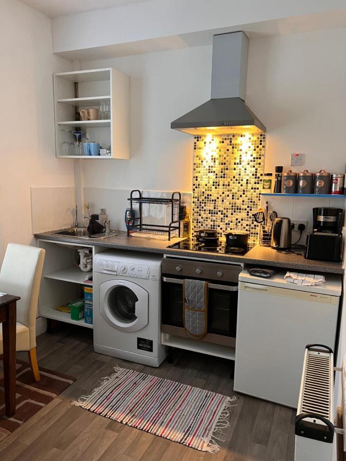 Lovely - 1 Bedroom Flat In Hastings Town Centre Esterno foto